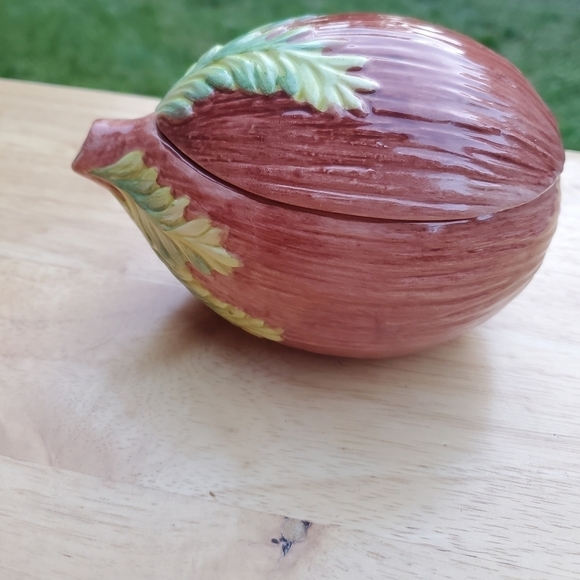 Vietri Made in Italy Hand Painted Sugar/Trinket Box Lidded Bowl Set of 2 - Picture 4 of 10